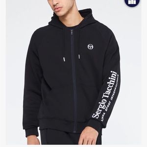 Full Outfit. Sergio Tacchini. Men’s Size Medium.